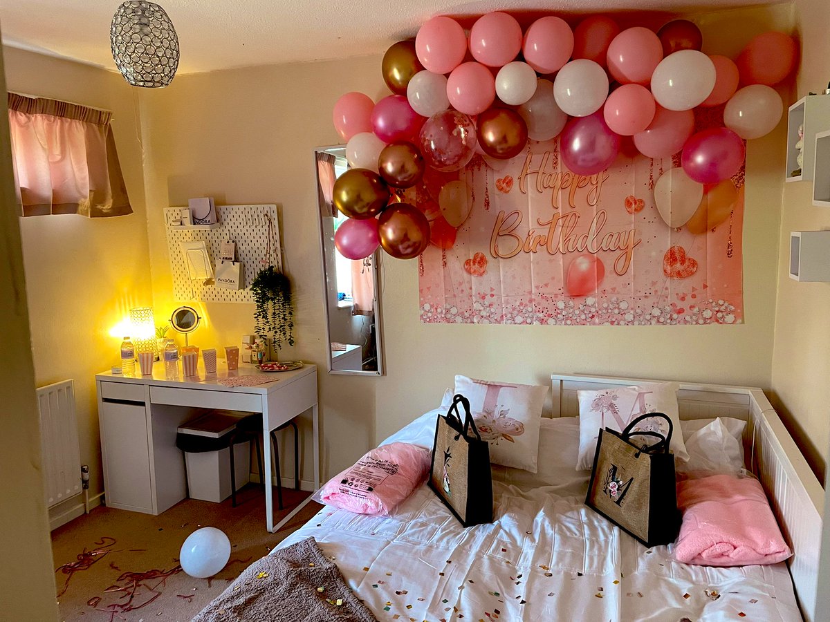 Julia Goodson tweet media