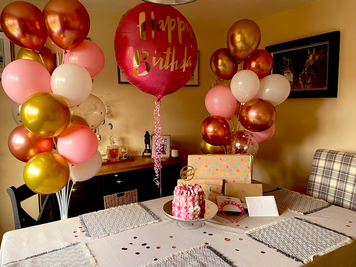 Julia Goodson tweet media