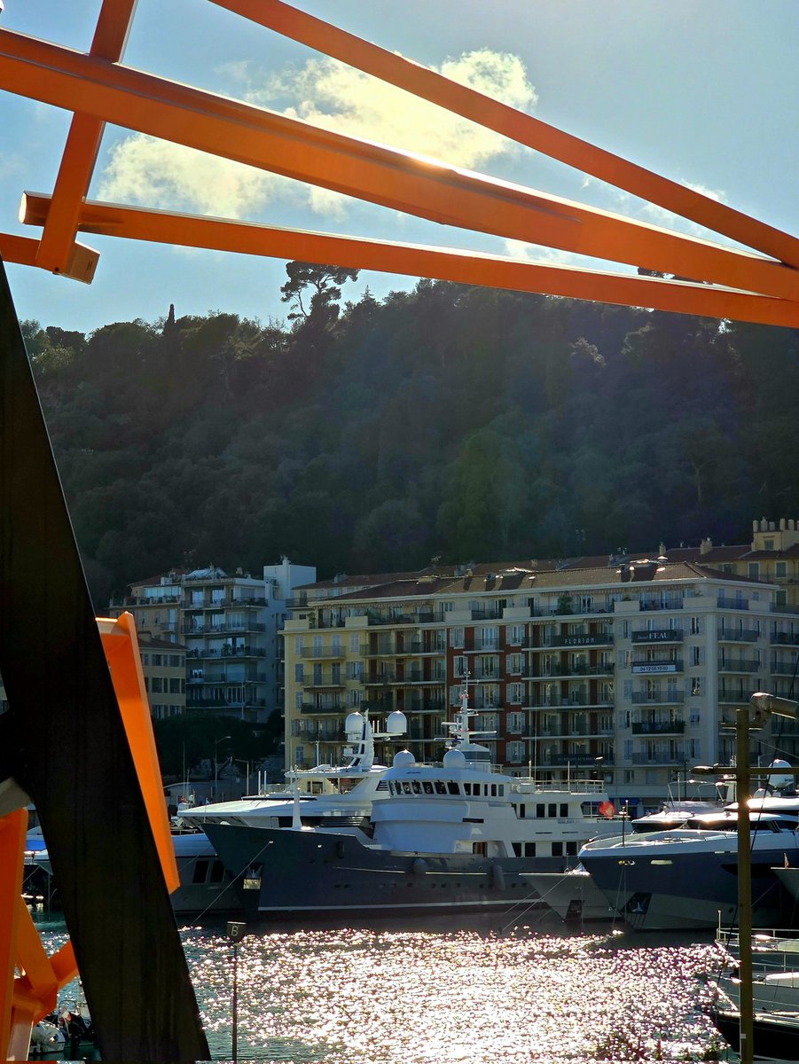 cd_land's tweet photo. Profitez en cette fin de semaine des derniers rayons de soleil avant le retour de la pluie ce WE !
#BonWE #Nice06 #PortdeNice #MontBoron #CotedAzurFrance #ExploreNiceCotedAzur #NaturePhotograhpy #ILoveNice https://t.co/Jk20mcCMSM