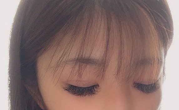 Xxchan_7's tweet photo. 前髪 作っちゃった🤪
前髪かき上げ 卒業😵

そして マツエク行ってきた( ꇐ₃ꇐ )✨
800本付けてたから
500本ぢゃ物足りんなぁ☹️☹️ https://t.co/VdZNSrvIpQ