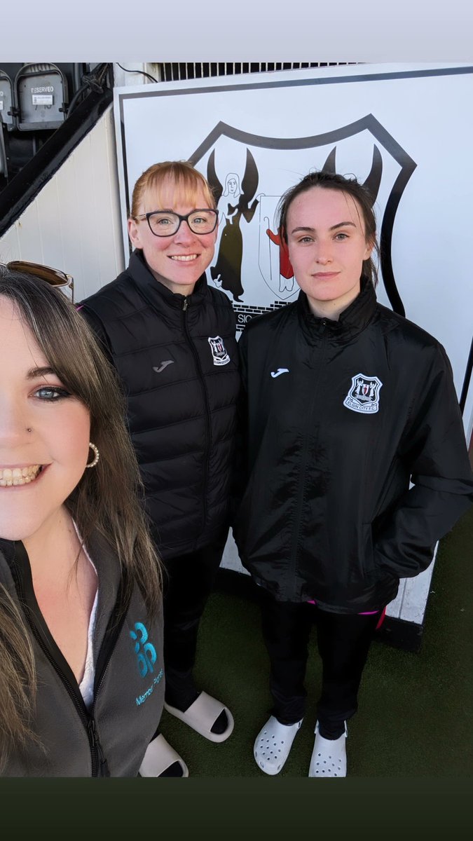 FochLhanbMP's tweet photo. @ElginCityFC Women's 11 Lauryn Nye &amp; 3 Josie Mitchell spoke to me a bit more about women in football and what @womensday means to them 🟣⚽♀️... A thread

@PaulMcPCoop @Tom_MPM @coopuk https://t.co/k25GWQBuBo