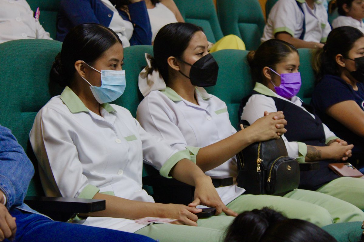 Como parte de los esfuerzos conjuntos para promover la igualdad de género y el respeto a los derechos humanos de las mujeres, se impartió al personal del Hospital Regional de Alta Especialidad de Oaxaca, la ponencia "Hablemos de Igualdad por los Derechos Humanos de las Mujeres”.
