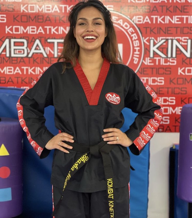 KKinetics's tweet photo. @BhashaMukherjee what a remarkable women who is always working hard as a Doctor in the NHS and she is training in the Martial arts she already has a Black Belt in kickboxing and now she is training to achieve her Black Belt In Tae Kwon -Do… best wishes  - Team Kombatkinetics https://t.co/iZyW5KXuWH