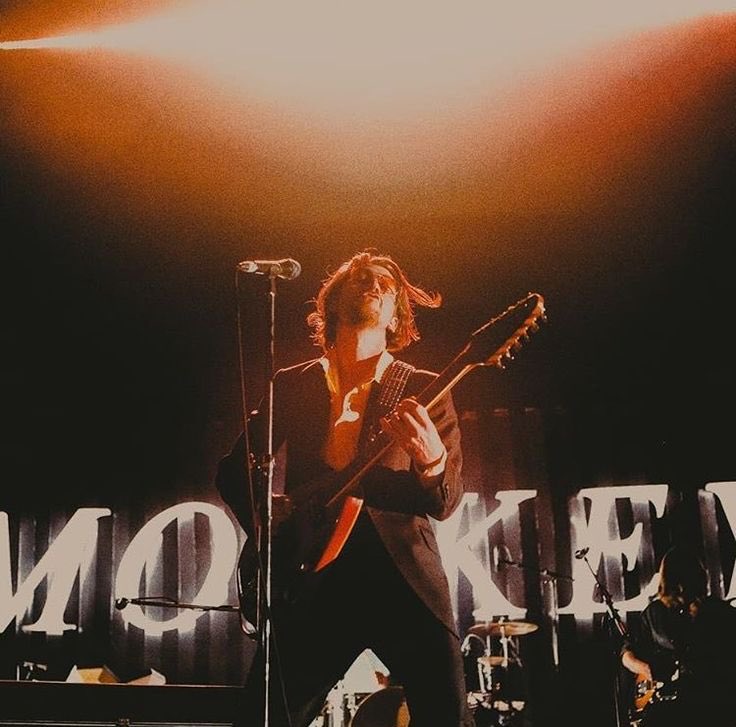 🏅| “Live at the Royal Albert Hall” has surpassed 100M streams on Spotify.