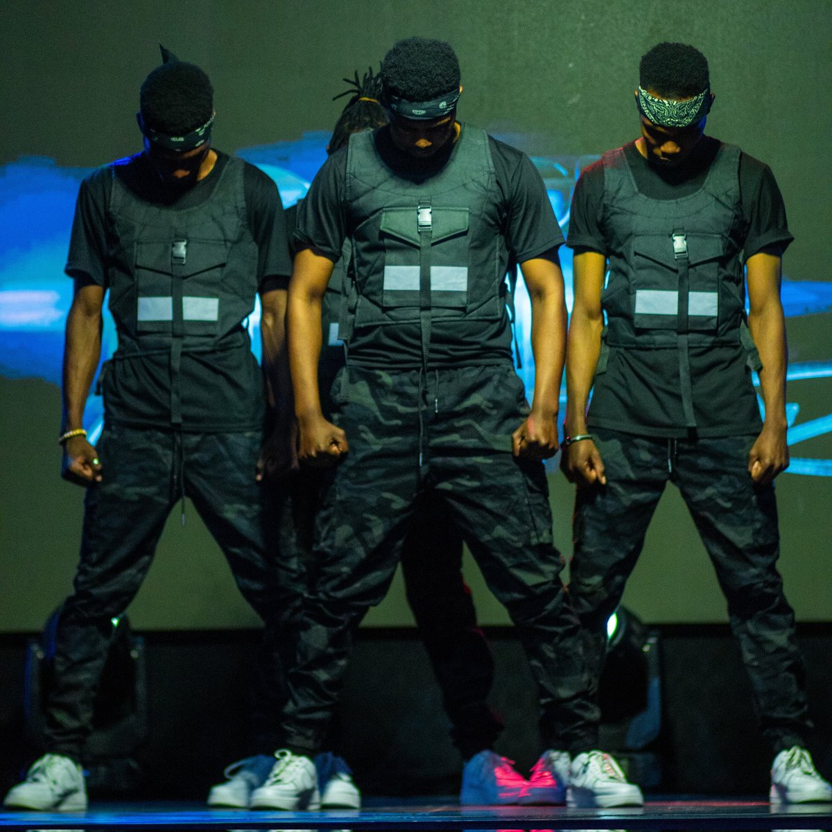 scriptsandbars's tweet image. Scripts and Bars participants set the stage ablaze with their electrifying performances. 

@kaymediaafrica @SouthernAfrArts 

#scriptsandbars #creativeecononyweekZW