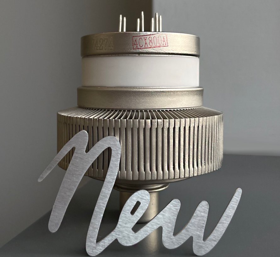 We will shortly have stock of the NEW GU74b/4CX800A Acom tubes. These are a drop in replacement for any amplifier that uses the GU74b and are supplied to us direct from #acom with 12
Months unlimited hours warranty. Matched pairs are also available. 

thedxshop.com/product/gu74b-…