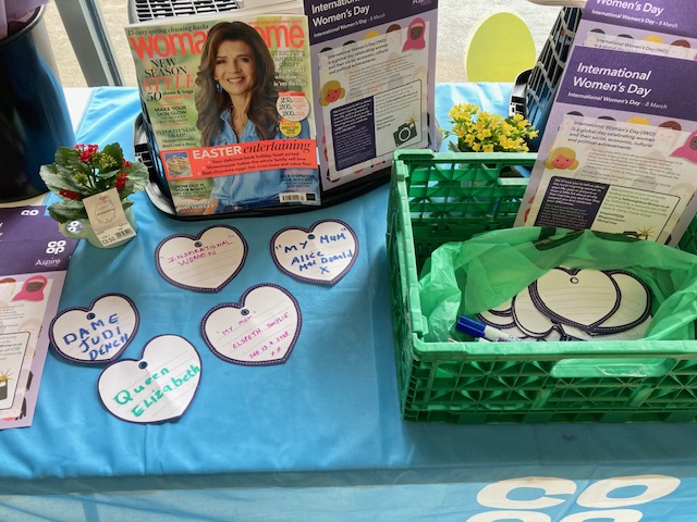 Alexandra MacDonald tweet media