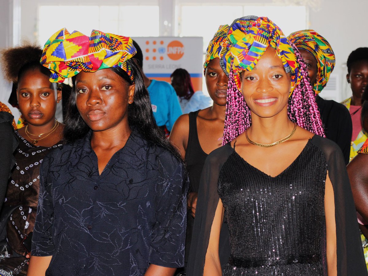 UNFPASierraleon's tweet photo. Gender equality will be achieved ONLY when women and men enjoy the same:
✊🏿 Opportunities
✊🏾 Rights
✊🏼 Obligations
This #InternationalWomensDay, RT/share if you agree and learn how @UNFPA is advocating for #GenderEquality: https://t.co/3BU2ALfDNh

#StandUp4HumanRights https://t.co/RccORz5W16