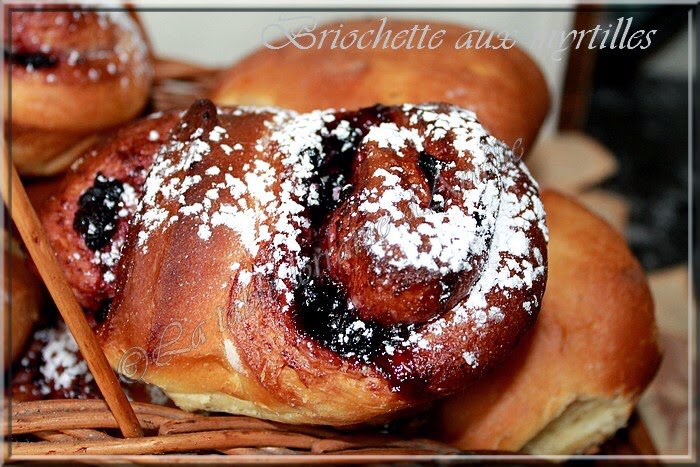 AndreeValence's tweet photo. Petit déjeuner du week-end
Briochettes natures et aux 🫐 myrtilles🫐
https://t.co/sgzx9Pl5z3
#brioche #myrtilles #terroir #vosgesaddict https://t.co/sBT6nTzdJe