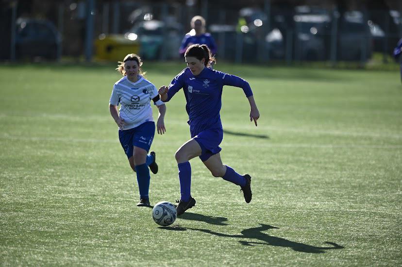 BZAntwerpen's tweet photo. #internationalevrouwendag vandaag! Ninke en Anneleen zijn niet enkel collega’s op onze communicatiedienst maar ze zijn ook teamgenoten in dezelfde voetbalploeg. ⚽️🔥

Twee sterke vrouwen aan 't woord👉 https://t.co/zVl4trZuGb

#girlpower #girlscandoanything #pompiervanhier https://t.co/SUvW8hQq5W