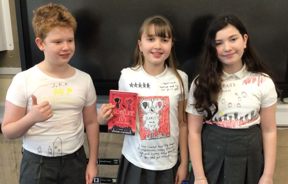 Warlingham_Vill's tweet photo. We celebrated a super World Book Day yesterday. Take a look at some of our book review T-shirts we designed (thank you PTA for our T-shirts)! #MemorableLearningExperiences https://t.co/y3tyiik0rH