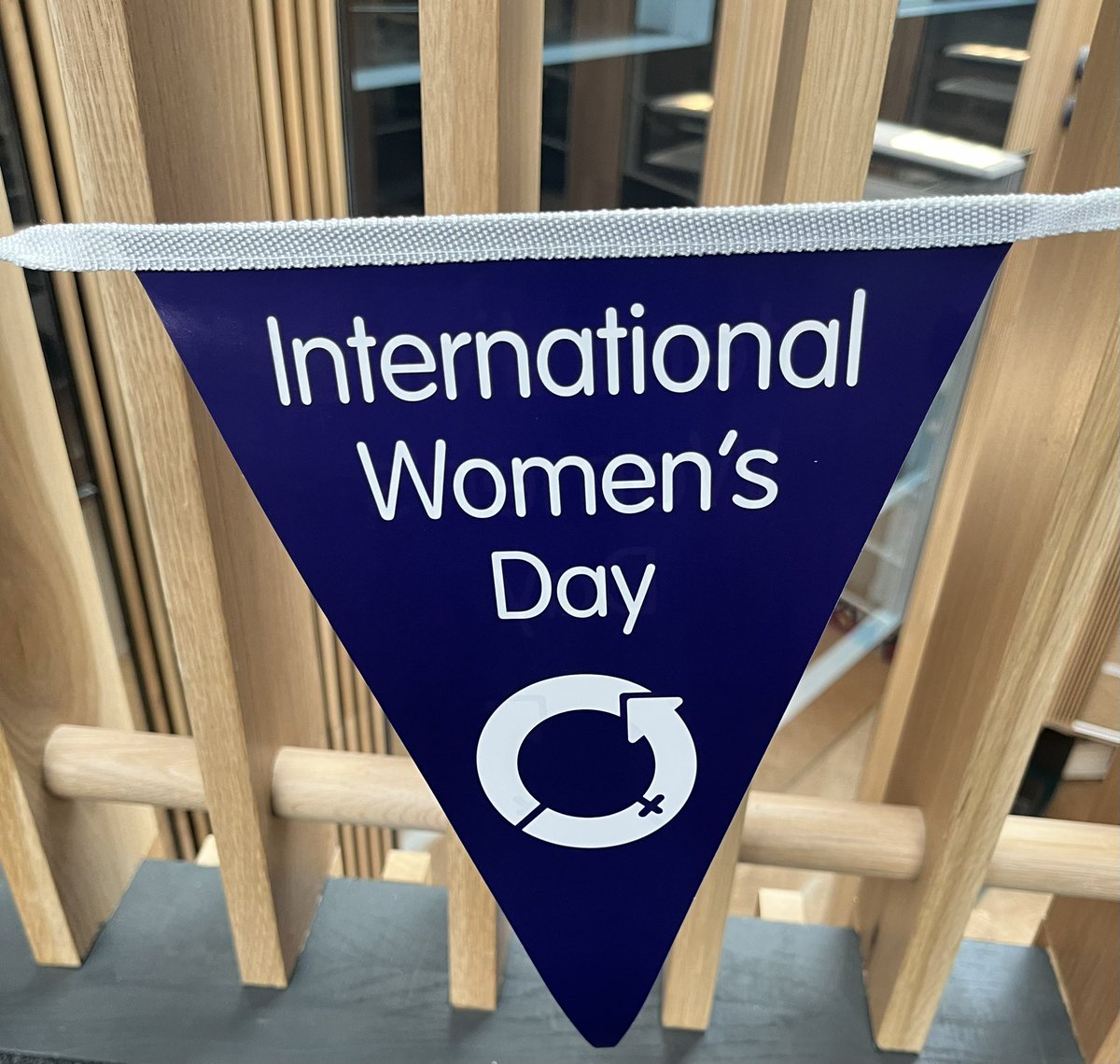 Happy international women’s day #IWD24!! To all our colleagues, students, graduates, partners and stakeholders. Great to have so many amazing and supportive people working with us @UlsterUni @UlsterUniSoNP