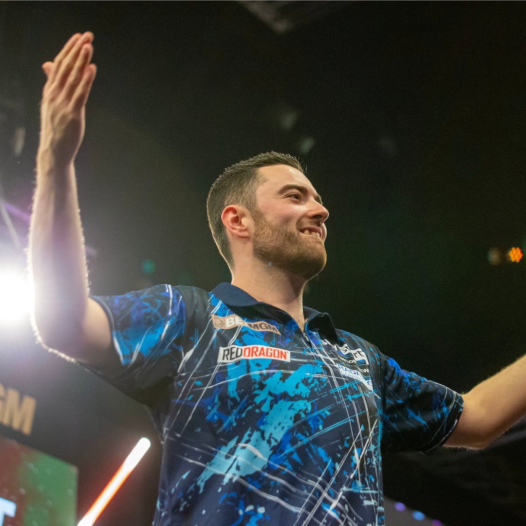 reddragondarts's tweet photo. 🏆| Congratulations @lukeh180 for winning night 6 of the BetMGM Premier League

#RedDragonDarts #PremierLeague https://t.co/YdCkViKfvB