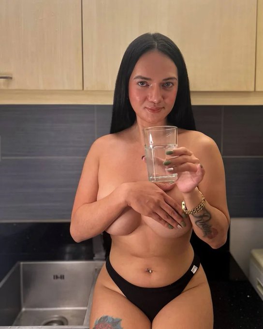Hey, I'm online @Stripchat. Come join me 👉 https://t.co/DJN1ZXVyqk #stripchat #stripchatlive https://t<a class="tags" href="/tag/stripchat">@stripchat</a><a href="/tag/stripchat"class="tags"><span>#stripchat</span></a><a href="/tag/stripchatlive"class="tags"><span>#stripchatlive</span></a>