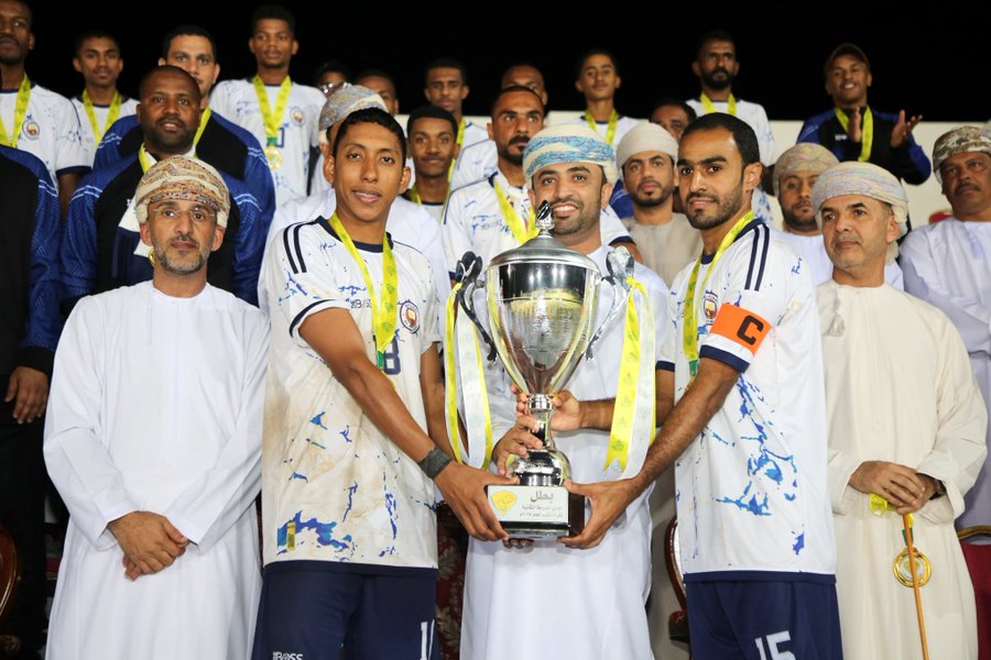 أرقى تهاني الود والتبريكات  الي  فريق #الهجاري بطلًا لدوري الدرجة الثانية بنادي الخابورة للموسم الرياضي ٢٠٢٣ / ٢٠٢٤ م بعد فوزه في المباراة النهائية على السور بالضربات الترجيحية
<a href="/alkhaboura_club/">نادي الخابورة</a>
<a href="/Hijari_Team/">فريق الهجاري الرياضي الثقافي</a>