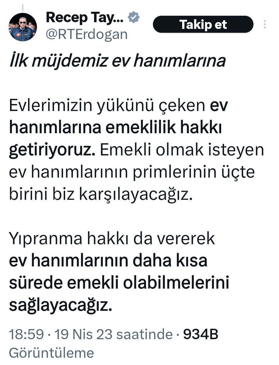 Sakın vaatler inanmayın, seçimden sonra yapacağız dediklerini yapmıyorlar..
#EmeklidenProtesto
#CumhuraOyVerilmeyecek
#EmekliSandıklarıPatlatacak