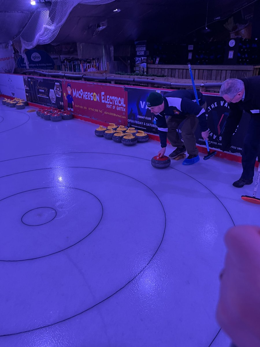 First night of AT in the Cairngorms and curling was on the cards for URNU ES. We had a lesson on the basics before moving on to a mini tournament. It was lots of fun and something a bit different.