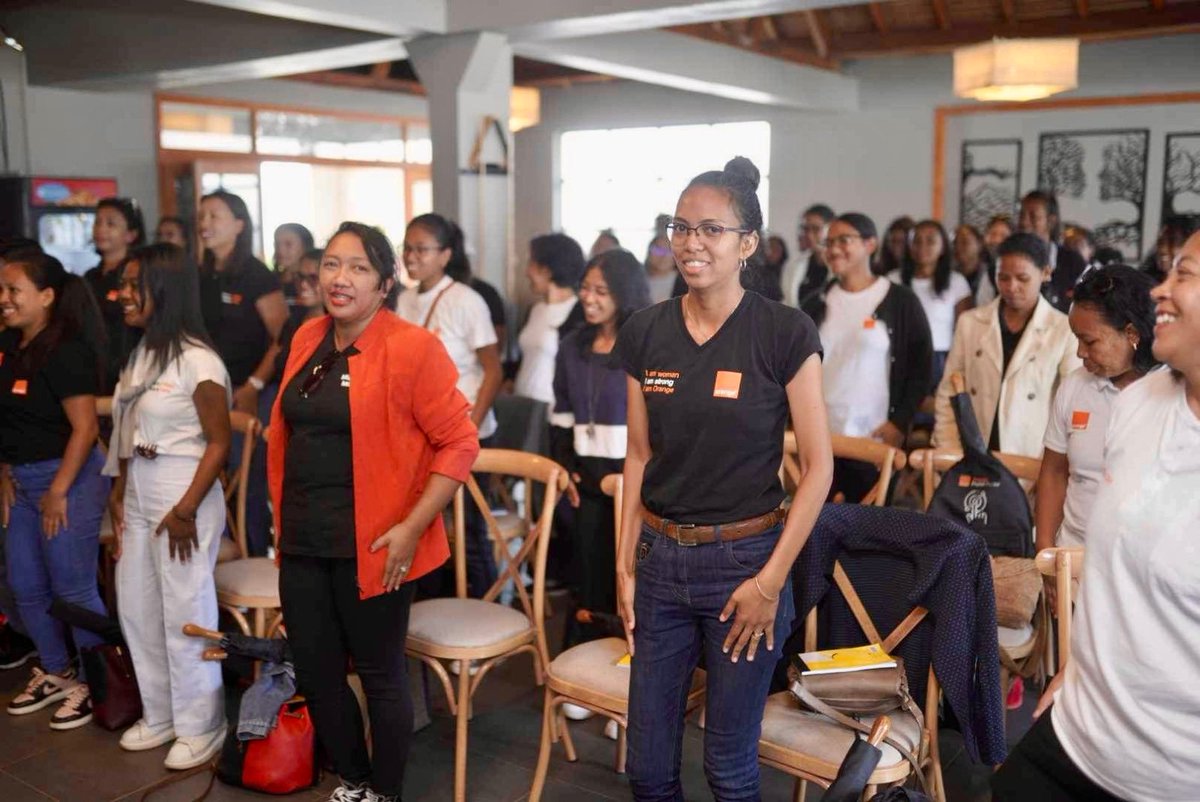 Frédéric P. DEBORD (@debordfrederic) on Twitter photo En cette journée internationale des droits des femmes, un hommage particulier à toutes les femmes engagées d'<a href="/orange_mg/">Orange Madagascar</a> qui nous inspirent au quotidien. Nous saluons leurs talents, leurs compétences et leurs courages. Votre combat pour l'égalité est aussi le nôtre. #JIF2024 En cette journée internationale des droits des femmes, un hommage particulier à toutes les femmes engagées d'<a href="/orange_mg/">Orange Madagascar</a> qui nous inspirent au quotidien. Nous saluons leurs talents, leurs compétences et leurs courages. Votre combat pour l'égalité est aussi le nôtre. #JIF2024