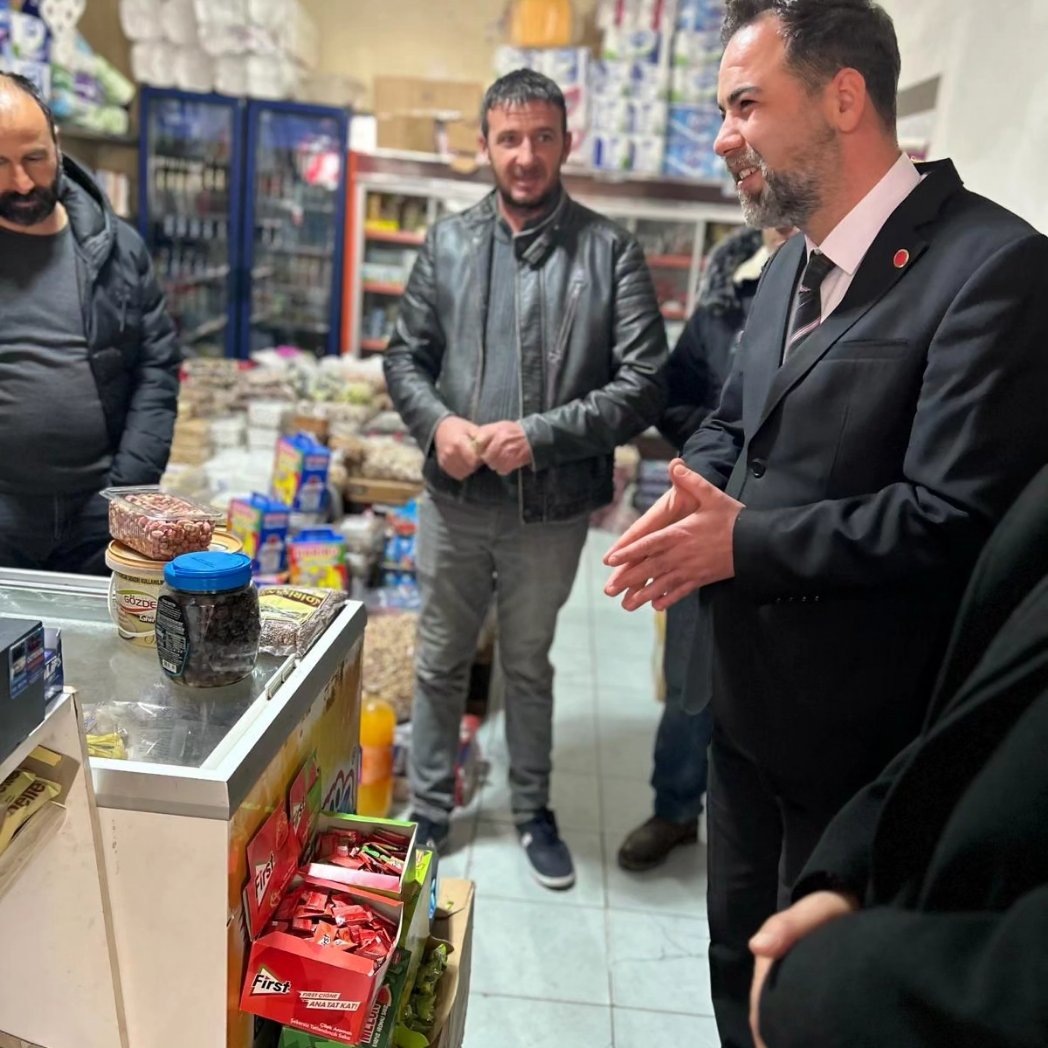 BtpMalatya's tweet photo. Arguvan ilçemizde vatandaşlarımız ile buluştuk. Sorunlarını dinledik. 

Çözümlerimizi anlattık. İlgi ve alakalarından ötürü teşekkür ederiz. #malatya #arguvan @hakansirecibtp @turansolgun https://t.co/qzw50oicfF