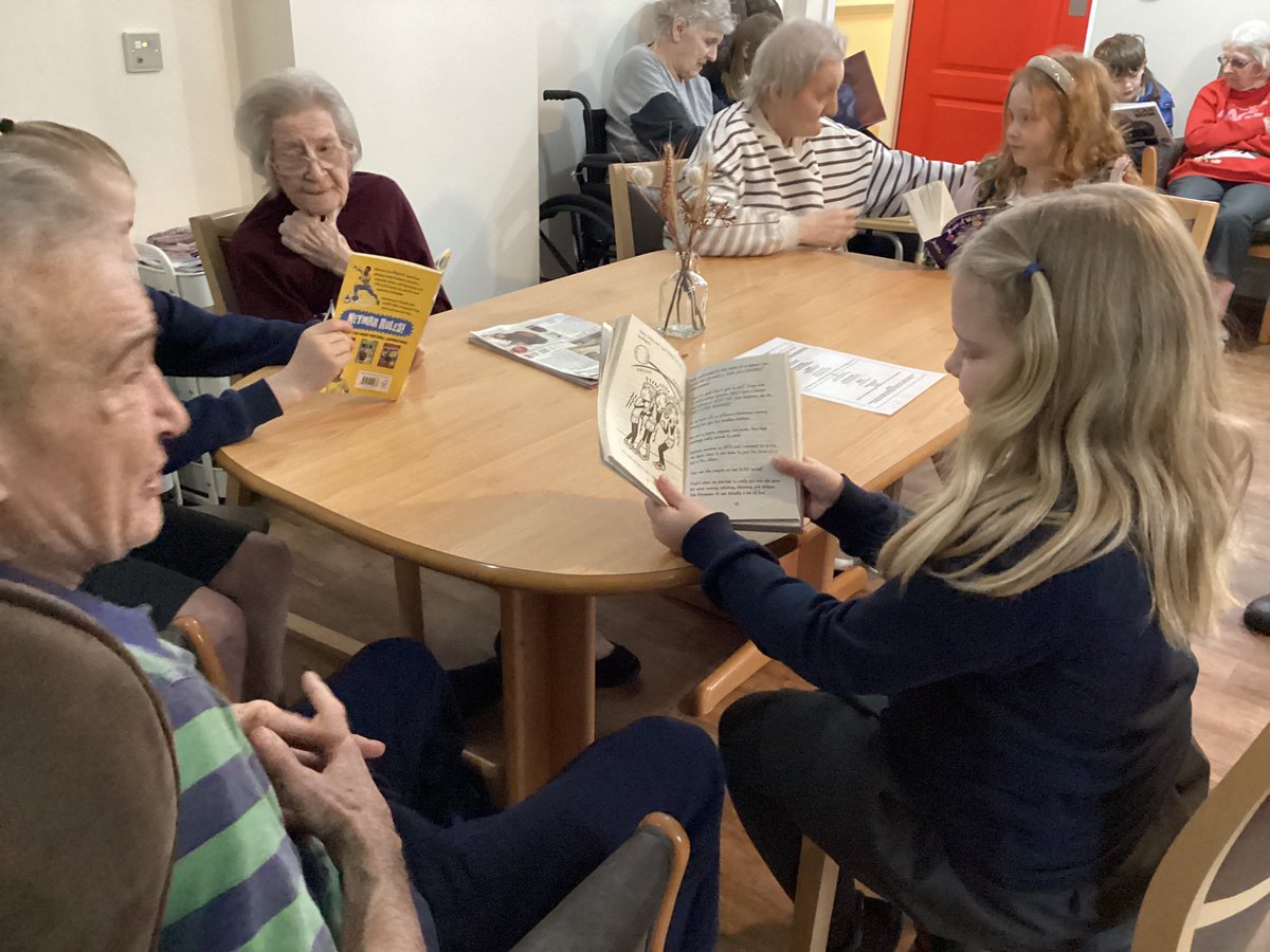 Kirkburton CE First School tweet media