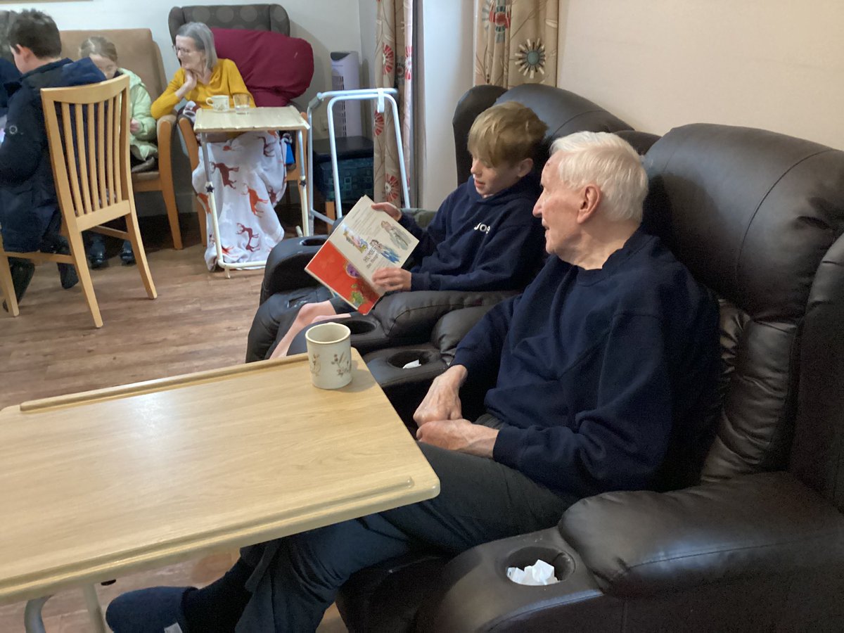 Kirkburton CE First School tweet media