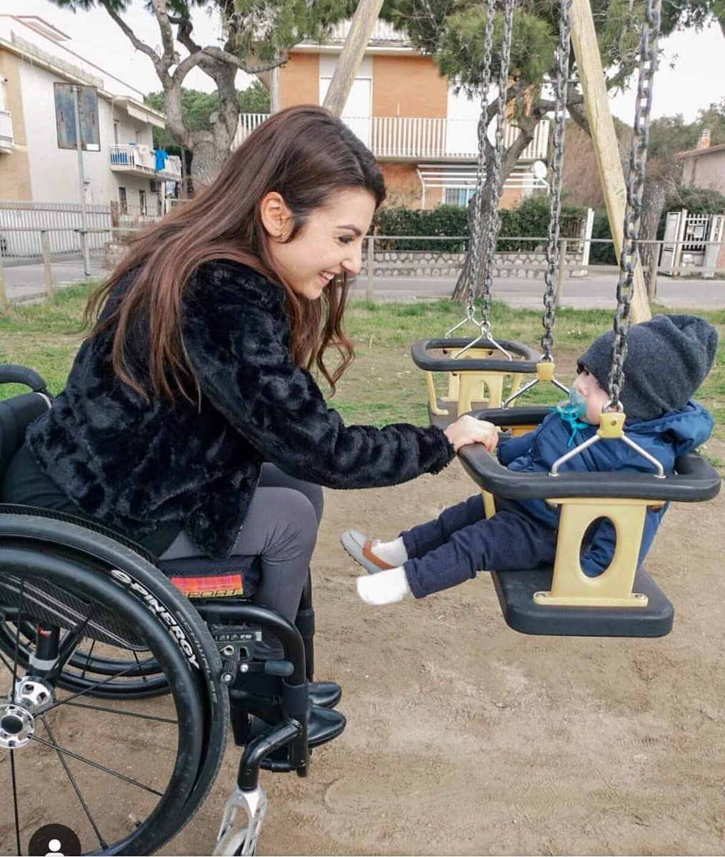 Alcune Donne non hanno bisogno di auguri.
Dimostrano di essere Donne ogni giorno.
Con cuore, determinazione, coraggio.
#8Marzo