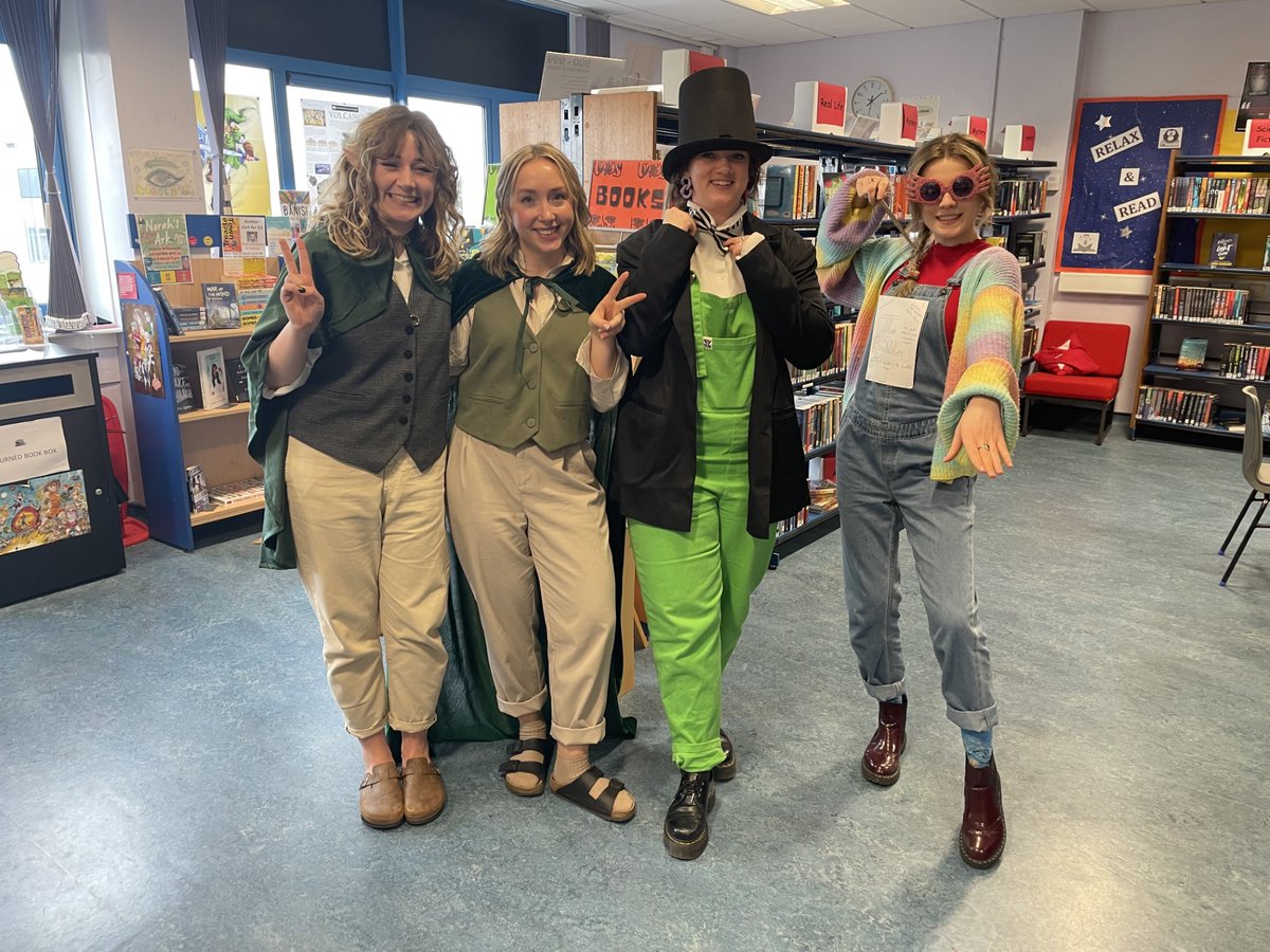 Johnstone High English Dep tweet media