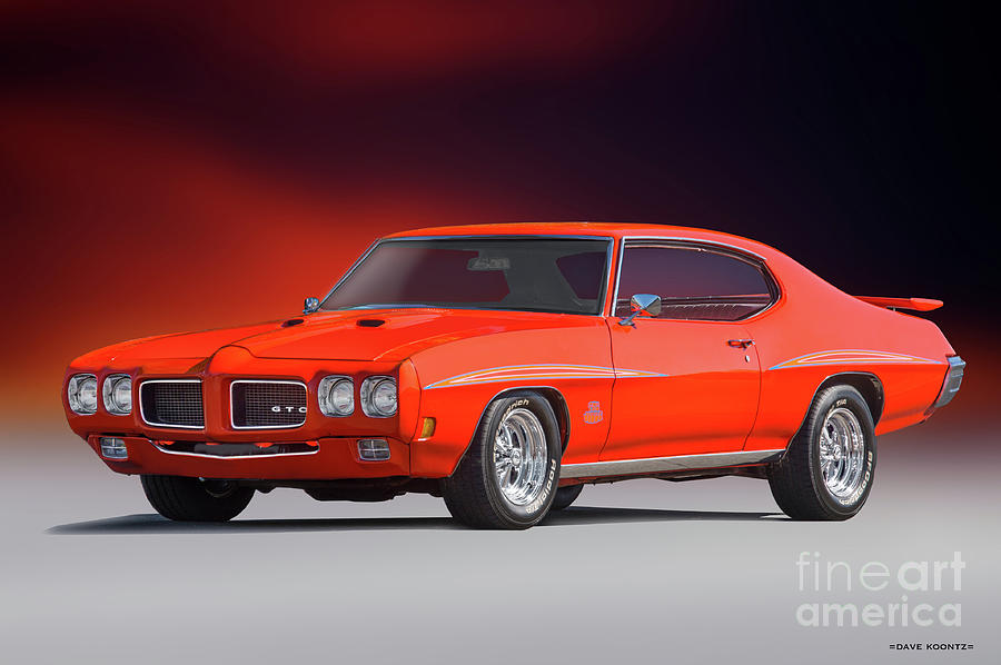 Kuwait_80_'s tweet photo. @Eagle4kw @BoSultan2006 اجمل ما صنعت GM 
 pontiac gto 1970 https://t.co/G9f4JJcOfG