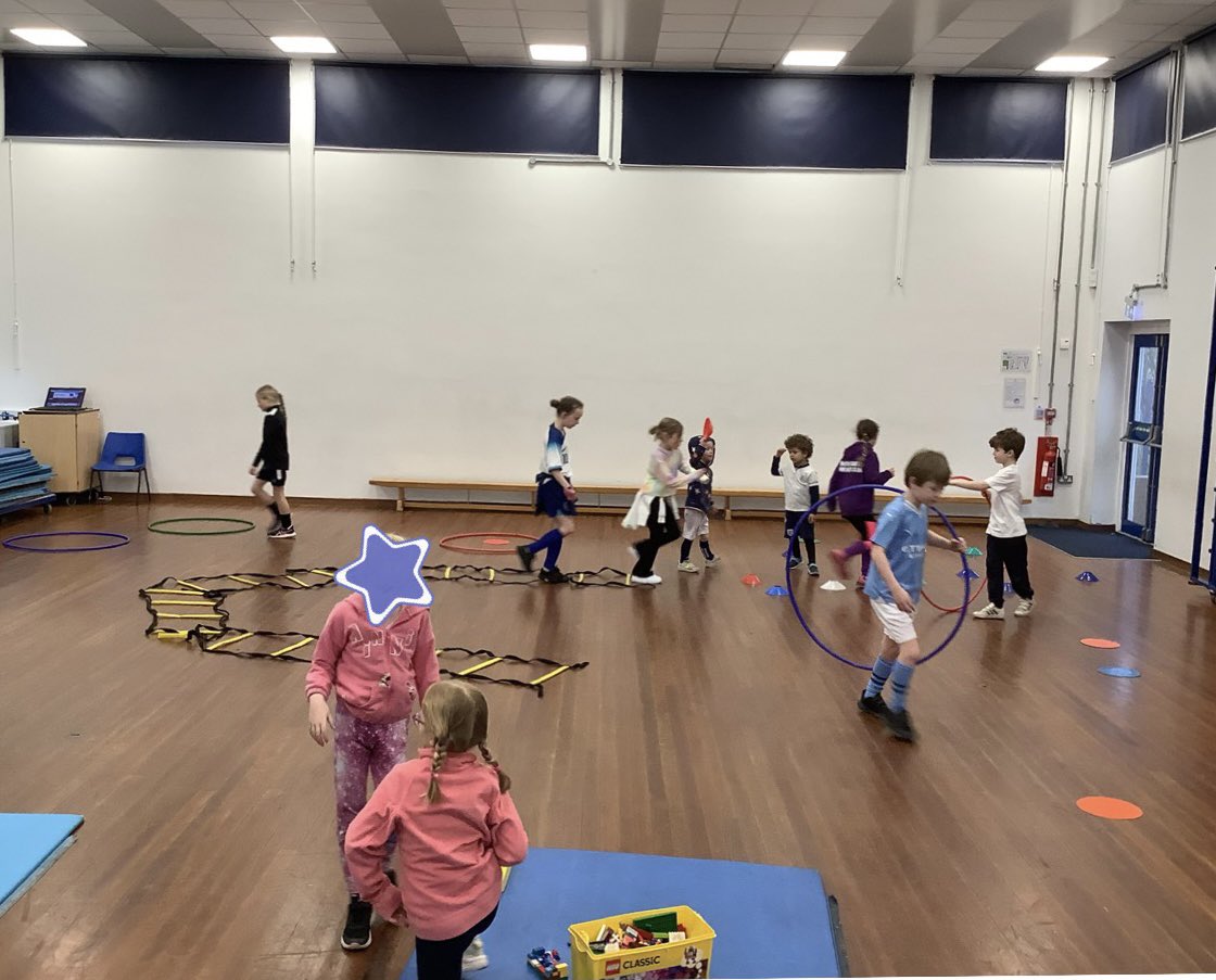 CPS_CClub's tweet image. Fun morning in breakfast club today creating our own obstacle courses and burning off that Friday energy!