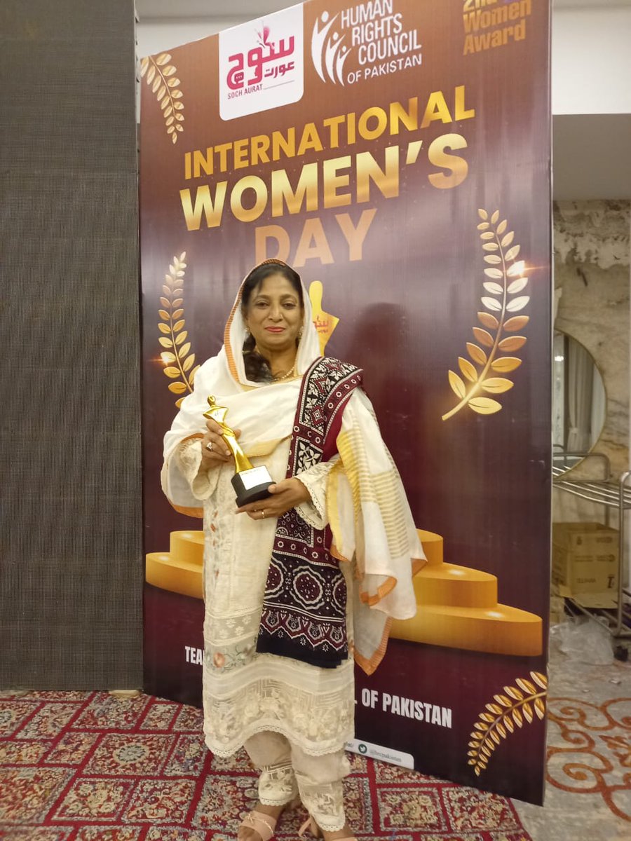 BanoSheher's tweet photo. Happy International Women's Day to all my courageous, bold and strong friends, who made it to the top despite all odds.#IWD2024 https://t.co/zZekDNWxNm