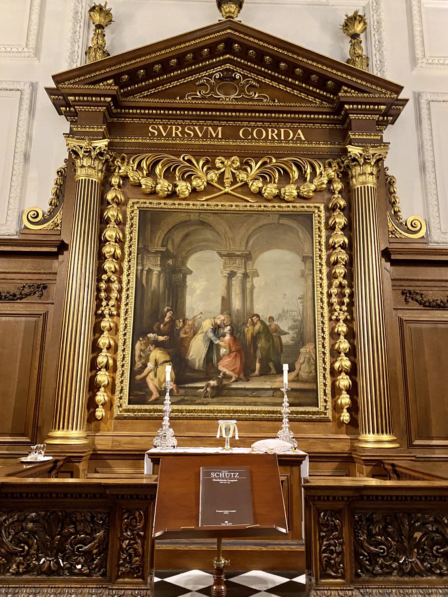 EmmanuelChoir's tweet photo. This Sunday (10/3) in our Passiontide Service the choir will sing the glorious Musikalische Exequien by Heinrich Schutz.

We will be joined by members of the Cambridge Baroque Camerata. 

6pm in Chapel - All welcome! https://t.co/nhipLn4OhS