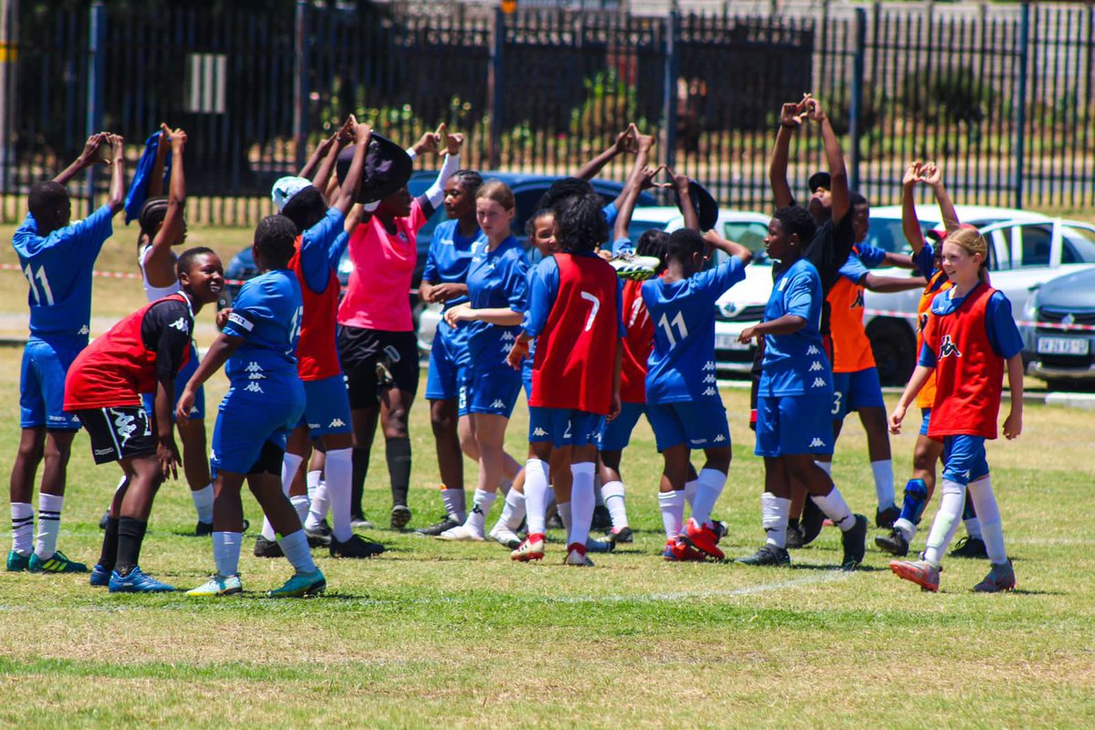 JVWGirlsFootbal's tweet photo. It’s the weekend!! 🙌🏻💎

#wearejvw #jvwdevelopment https://t.co/lDmfJDI3yR