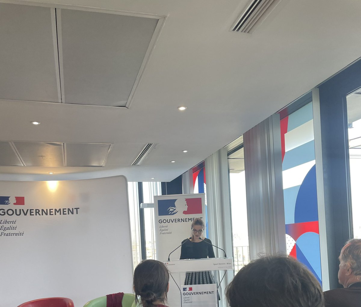 L’association Egal Sport est présente à l’événement du <a href="/Sports_gouv/">Ministère des Sports 🇫🇷</a> "Sport féminin – 1 an d’action" suite a l’IPCS de l’an dernier

#8mars 

<a href="/AOC1978/">Amélie Oudéa-Castéra</a> <a href="/auroreberge/">Aurore Bergé</a> <a href="/FFF/">FFF</a> <a href="/PFC_feminines/">Paris FC Féminines</a>