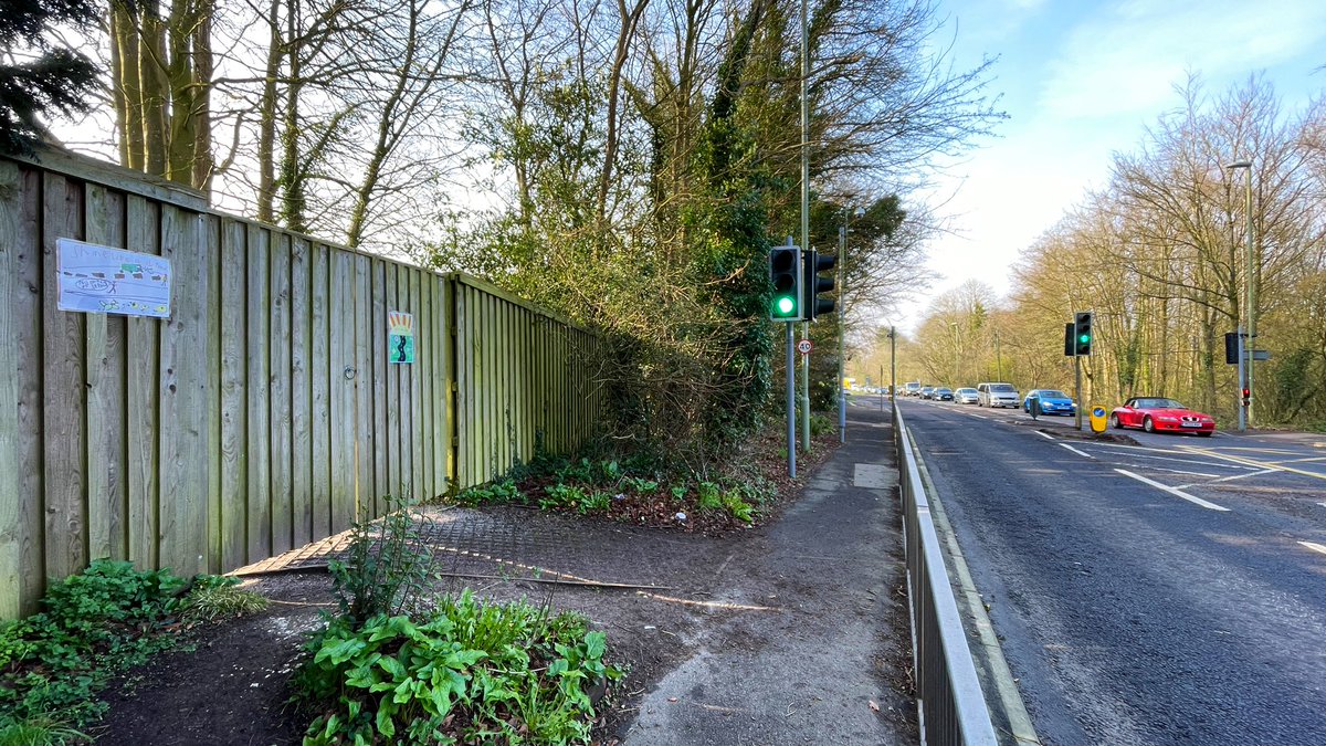 Mark T (@marklt2012) on Twitter photo Crossing for <a href="/stpetershants/">St Peter's Catholic Primary School Winchester</a> on the busiest road in Winchester, 40mph and NO SCHOOL SIGNS! What’s going on? <a href="/hantsconnect/">Hampshire County Council</a> @hantshighways <a href="/WinchesterCity/">Winchester City Council</a> <a href="/CycleWin/">Cycle Winchester</a> Crossing for <a href="/stpetershants/">St Peter's Catholic Primary School Winchester</a> on the busiest road in Winchester, 40mph and NO SCHOOL SIGNS! What’s going on? <a href="/hantsconnect/">Hampshire County Council</a> @hantshighways <a href="/WinchesterCity/">Winchester City Council</a> <a href="/CycleWin/">Cycle Winchester</a>