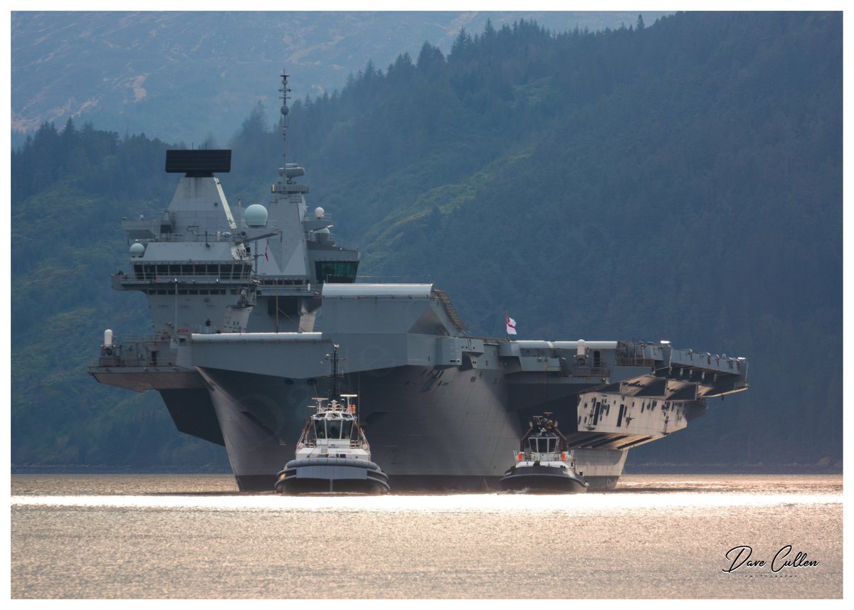 dcullen_photo's tweet photo. 📷 @HMSQNLZ 🇬🇧 transiting up the Firth of Clyde yesterday to unload @RoyalNavy @PortsmouthProud @HMSQNLZ @NavyLookout @UKDefJournal @WarshipCam @WarshipsIFR @SercoGroup @MODPolice #HMSTracker @HMNBClyde @HMNBPortsmouth https://t.co/v96erN31mC