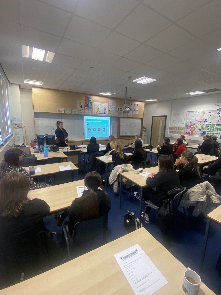Thanks to <a href="/CarouselTraini2/">Carousel Training Centre</a> for delivering a packed out session to our pupils interested in a career in Early Years. All pupils loved what Laura had to say and were truly inspired. Thanks again! <a href="/DYW_ForthValley/">DYW Forth Valley</a> <a href="/GrangemouthHS/">Grangemouth HS</a>