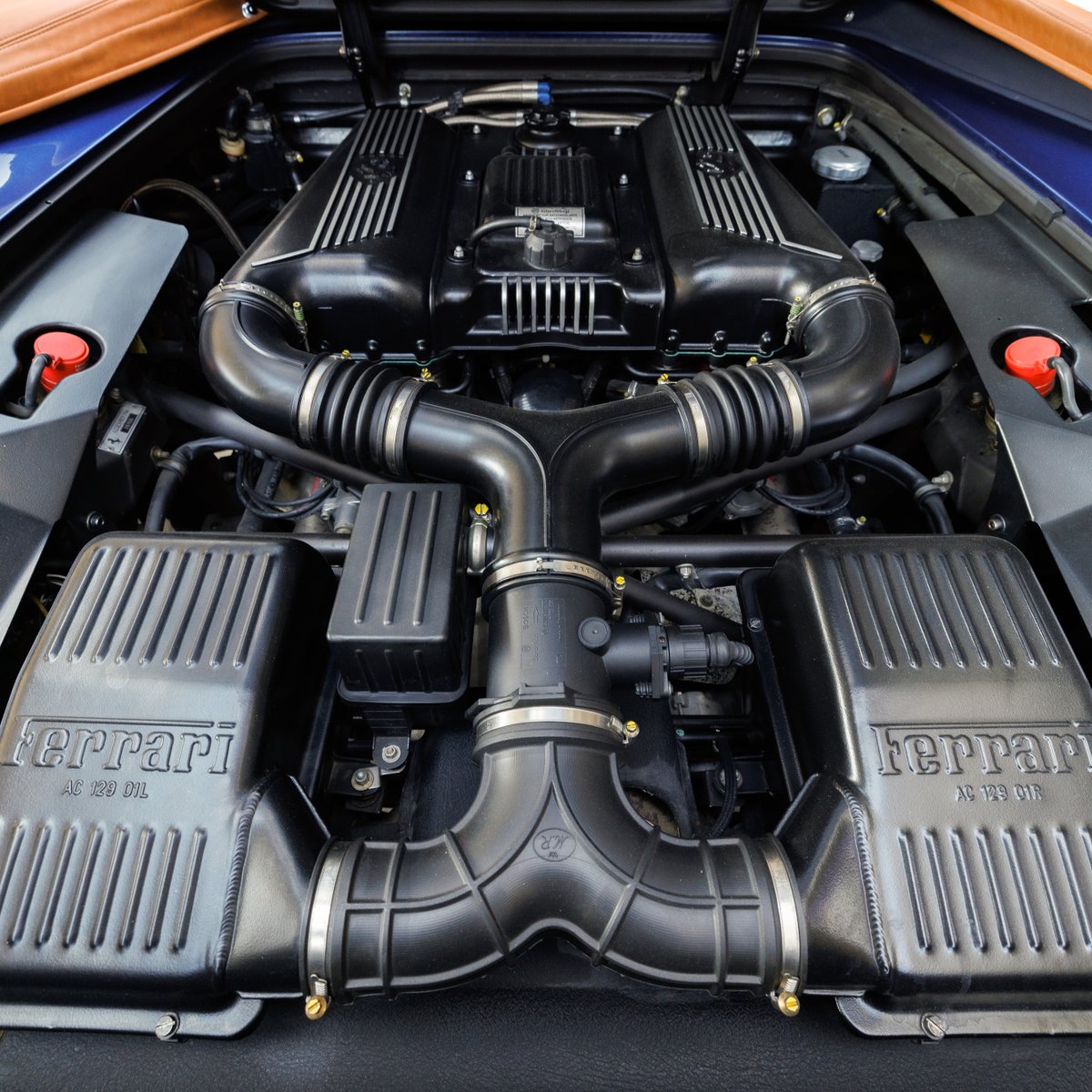 rmsothebys's tweet photo. Powered by a 3.5-litre V-8 engine paired with a six-speed manual gearbox.
Over AED 31,500-worth of servicing and mechanical maintenance since acquired by the consignor in July 2021.
Available at our Dubai auction 8 March. https://t.co/mltrafab6s
#RMSothebys #RMDubai #355Spider https://t.co/eEWYXIIgVk