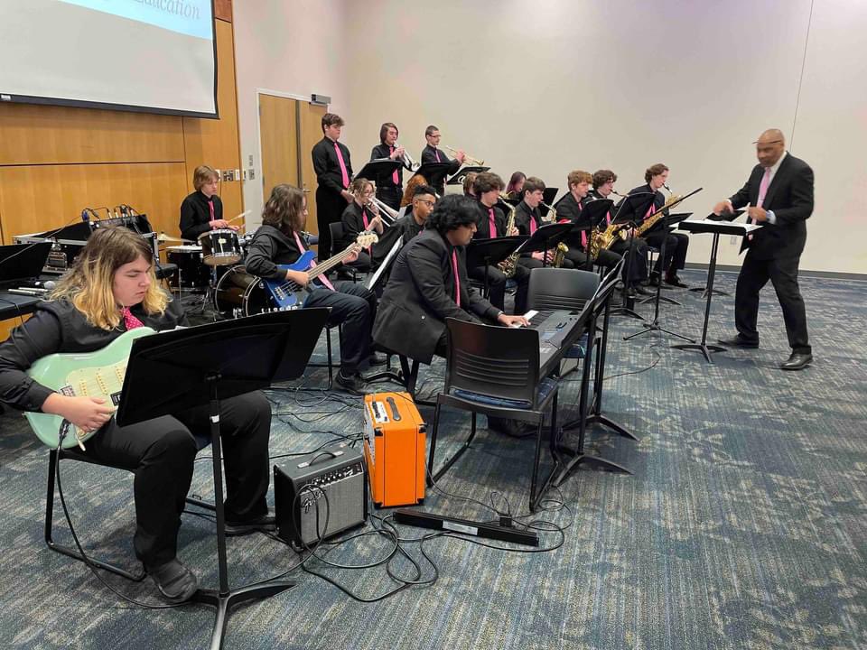 AP_SeaforthHigh's tweet photo. Seaforth High School's Band, under the direction of Mr. Keith Gilbert, had the honor of performing at today’s PTEC Signature Schools Award Breakfast. This event recognizes exemplary schools in the region. #OneChatham https://t.co/xrpd0IIVIq