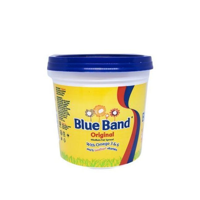 amerix's tweet photo. MARGARINE eg Blue Band.

Ingredients of margarine:

- Salt

- Refined seed oils (inflammatory radicals)

- Emulsifiers (allergen)

- Soya from soybean oil ( endocrine disruptors)

- E211: Sodium Benzoate (carcinogen) 

- E202: Potassium Sorbate: (Carcinogen)

- E321: Butylated hydroxytoluene (used in cosmetics and paint.)

- E320: Butylated hydroxyanisole (carcinogen, allergen)

- E319: Tertiary-Butyl Hydroquinone (allergen, carcinogen)

- Synthetic vitamins

- Artificial flavours

- E160a: Synthetic Carotenoids (Colourant, yellow pigment)

- No cholesterol. (Red flag) Cholesterol is good for our health. 

Note the codes? They use the codes so that you don't suspect anything unusual. You just rush to buy because the marketers on TV manipulated you.

Don't eat margarine. It is bad for your health.

#FoodFriday