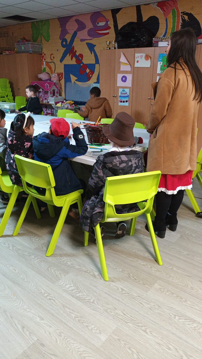 Everyone had a great time in our library for #WorldBookDay2024 yesterday 📚 Thanks again to @stevemorganfdn for helping us to create this wonderful space and @TNLComFund and #HenrySmithCharity for funding our organisation