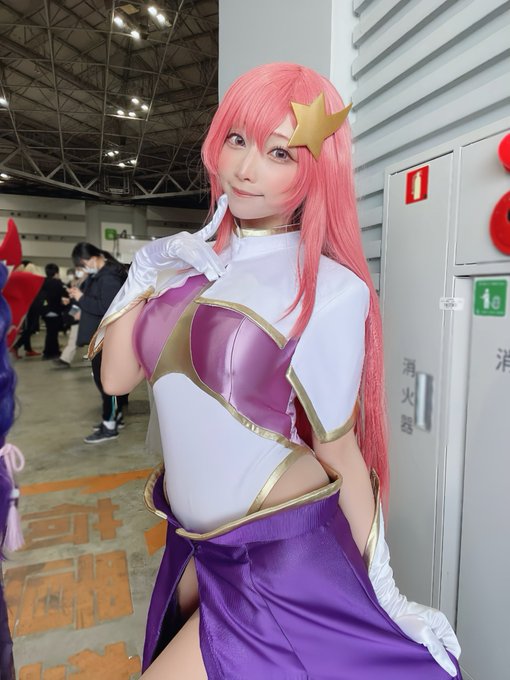 Twitterのコスプレ画像22