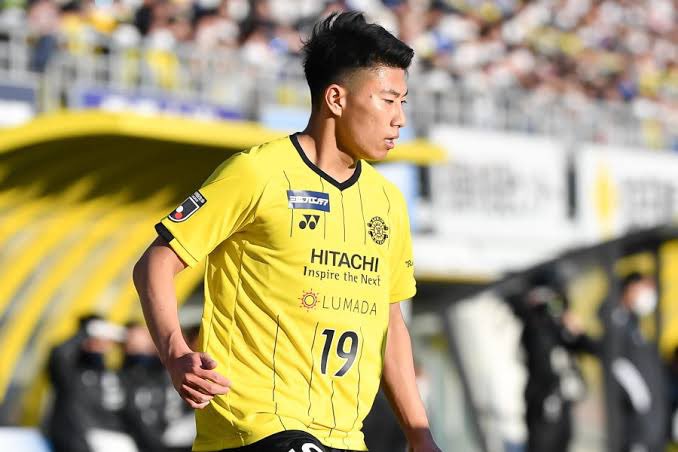 移籍情報】 柏レイソルに所属している #細谷真央 に対してドイツ