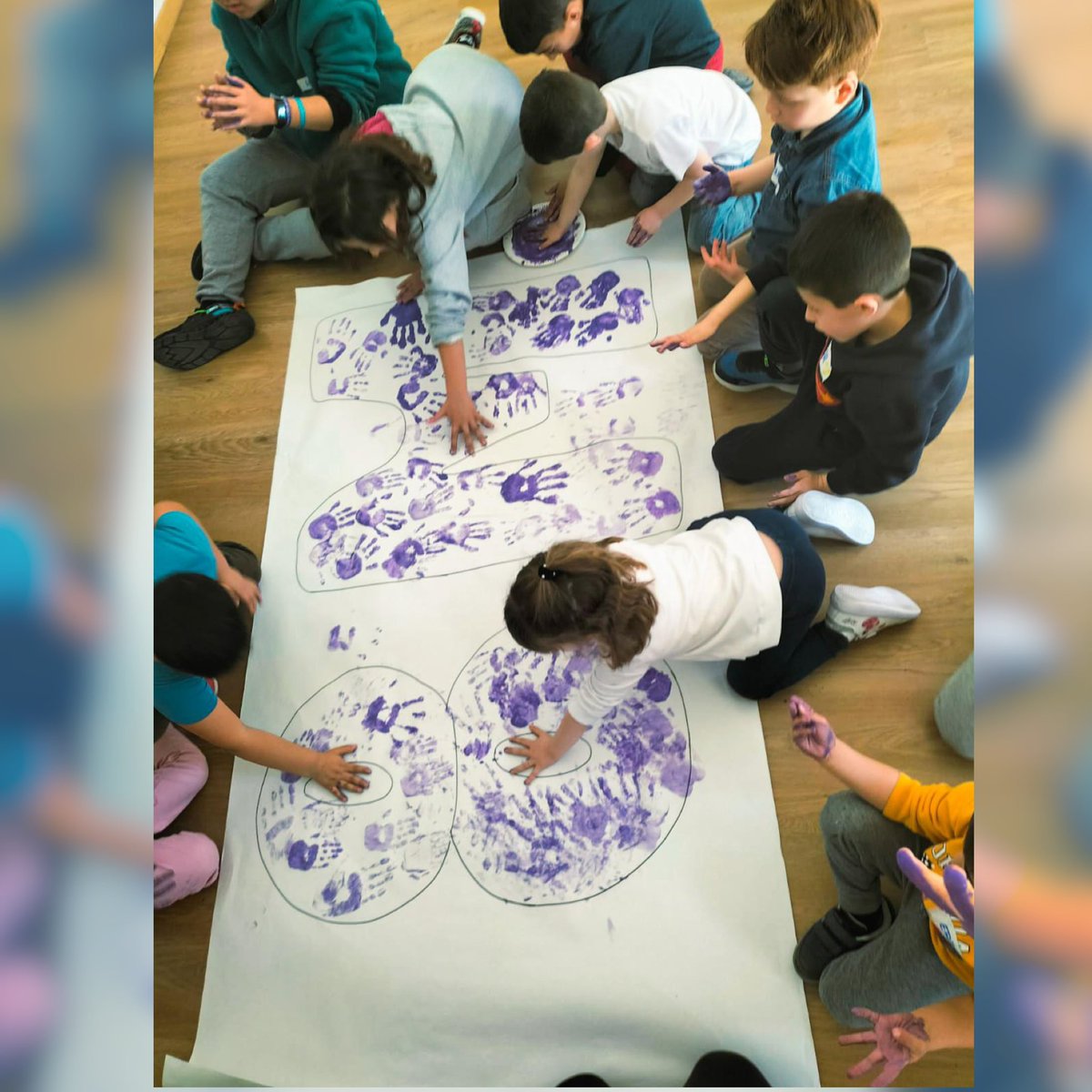 AsociEUREKA's tweet photo. 🟣 Día de la mujer 8M 🟣
Igualdad para una sociedad mejor. 

🟣 El grupo Eurekocio de niñ@s de 3 a 12 años realizó este mural colaborativo https://t.co/RjOpbVUZmc