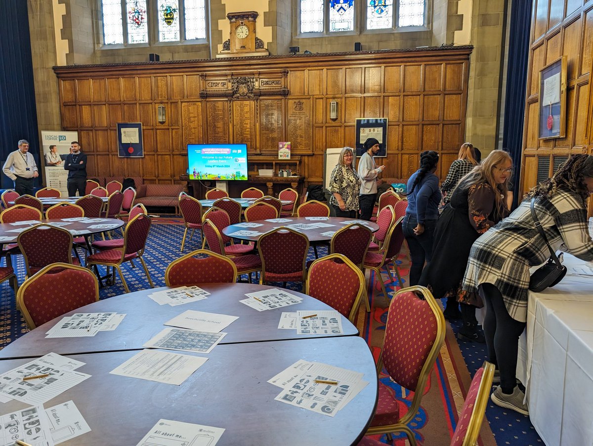 Setting up for #promotethevote in our beautiful @bradfordmdc Banqueting Suite. 108 children and young people from 5 of our schools supported with EHCPs learning about their right to register from 17 and the work of local Counsellors #nextgen @BfdSWApp @PFAteambradford