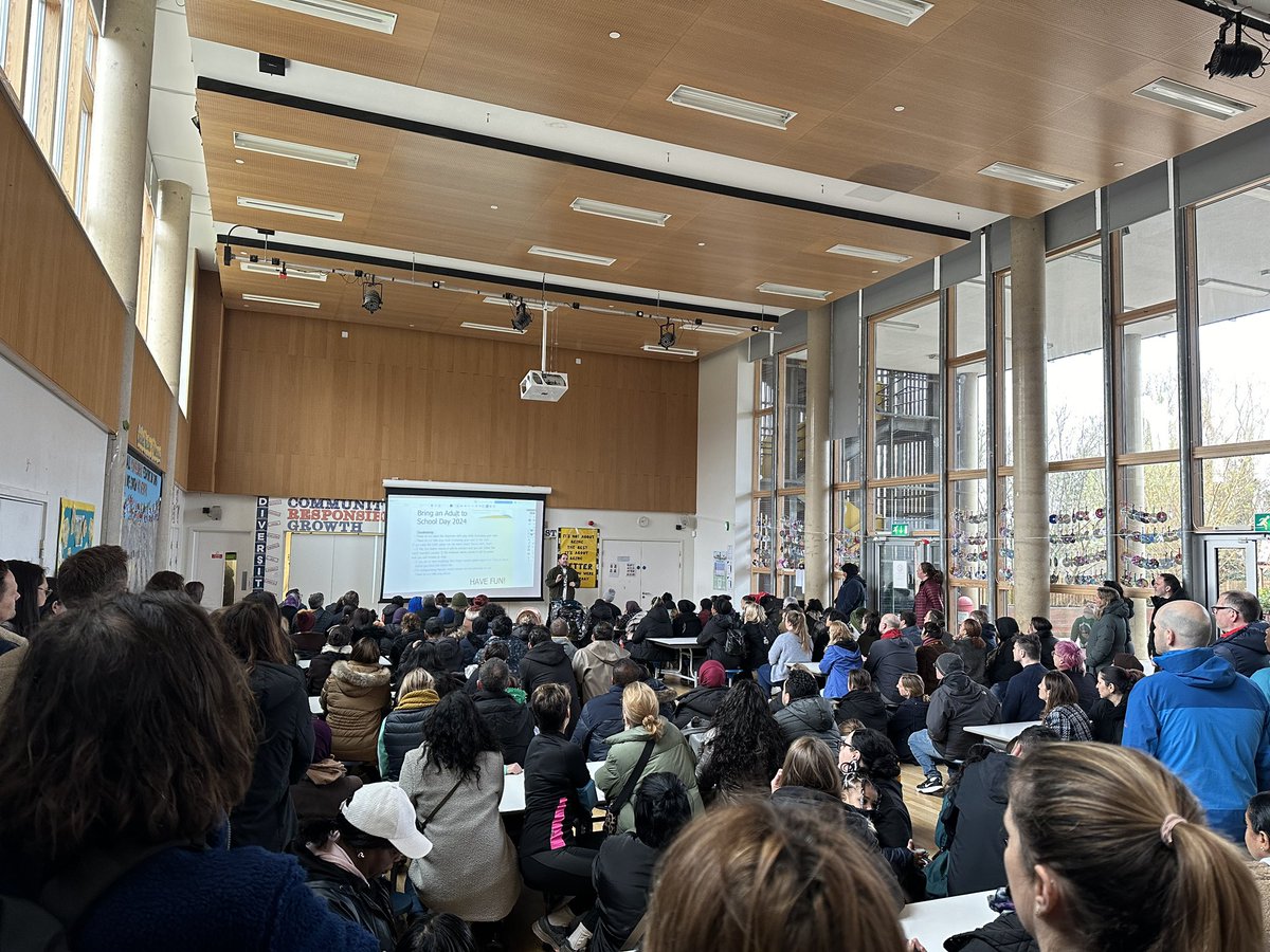 AshmountPrimary's tweet image. We’ve got a full house today for our termly Bring An Adult To School Day with a focus on Science. Ross, our fabulous Reception Teacher, Team Leader and Science Lead is hosting the day! Thank you mums, dads, aunts, uncles and grandparents for joining us!