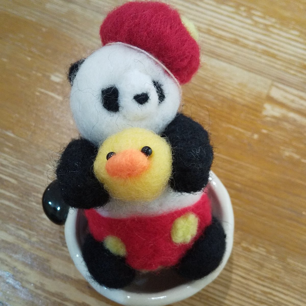 kansaitushin's tweet image. お迎え頂きましたパンダ作品🐼
#つるぴかパンダとふわもこパンダ展 のmoimoiさんaimiさん作品

愛知から用事があり、期間ぴったり
行ける✨と初来店下さいました!

ずっと、みんな可愛い全部買い占めたいとおっしゃって嬉しい出逢い🐼有難うございました

#aimi #moimoi #パンダ
#パンダ好き