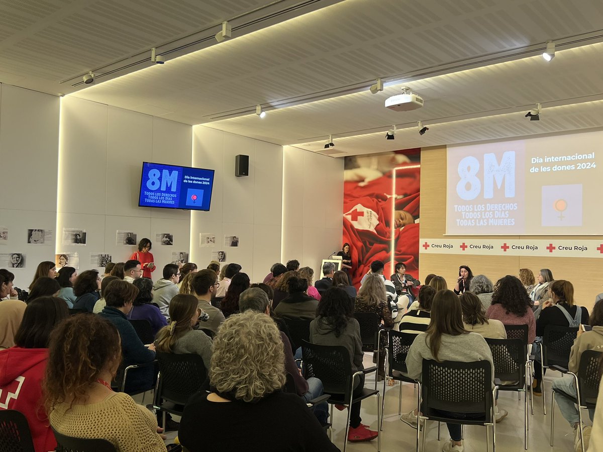 toniagim's tweet photo. Ens reinvidiquem totes juntes! @CreuRojaCAT https://t.co/mUmg72I5zA