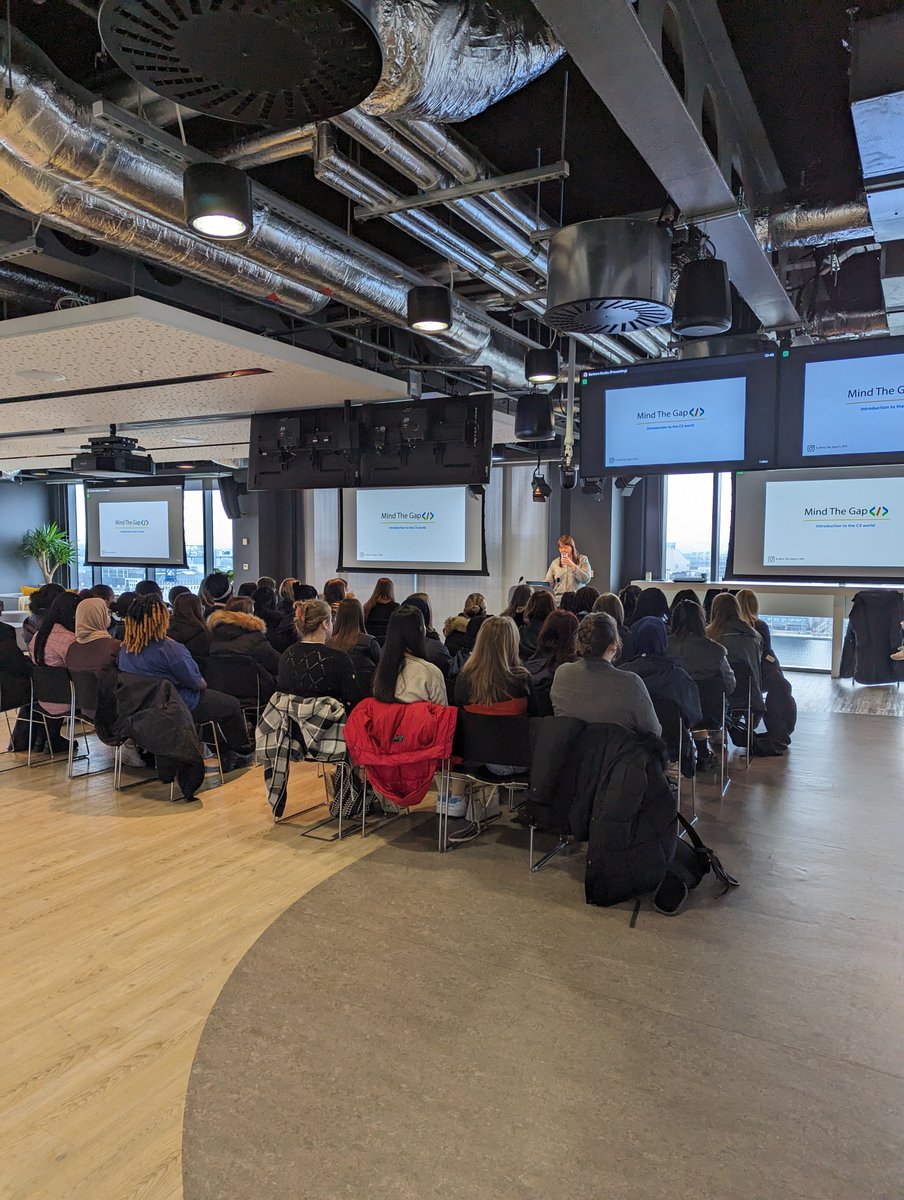 ClaireyCS's tweet photo. No better way to spend #InternationalWomensDay than in the company of bright &amp; curious students from @CodePlusIRL and @googlestudents Generation Google Scholars ...(tech) leaders of the future!🤩

@barbeatty @karenmaryo &amp; I loved having you all at @Google HQ in Dublin today ♀️ https://t.co/d5SVAURDCM