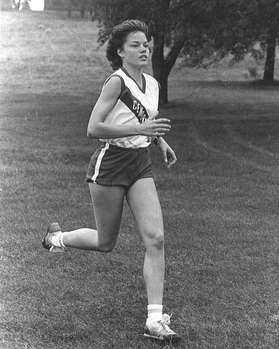 CentralCollege's tweet photo. Happy International Women's Day! We are so proud of the women who make Central the great institution it is. Today we're honoring the women of the Central family, including the cross-country team that won the first-ever NCAA Division III Women's National Championship in 1981. https://t.co/3W7Q1Zd0dL