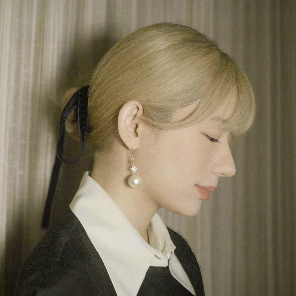 take_miyu112's tweet photo. 🗞️

 ＿𝗡𝗲𝘄𝘀＿＿＿＿＿＿

1st Single 'まとめ(Memoirs)'
AppleMusicプレイリスト"Errday"に選出されました！
𝗺𝘂𝘀𝗶𝗰 ➤ https://t.co/mW5IMYwMRe
𝗽𝗹𝗮𝘆𝗹𝗶𝘀𝘁 ➤ https://t.co/hPh7RSMhd1
＿＿＿＿＿＿＿＿＿＿

うれしい！
女の子に届くといいな೨౿
3.8は #IWD

#MIYUMIYU #AppleMusic https://t.co/sL2Iti0xvP